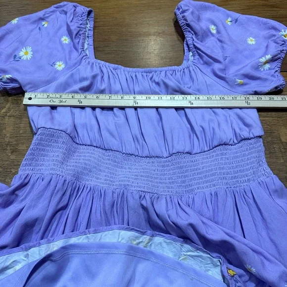 Box lunch sz 2 plus size Disney Daisy Duck Smock Waist dress - Picture 7 of 12